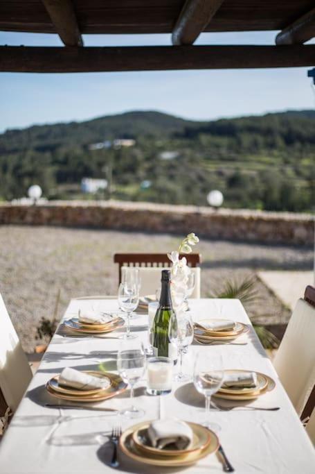 Casa Can Lluc Con Piscina, Jardin Y Vista Al Campo Sant Miquel De Balansat Exterior photo