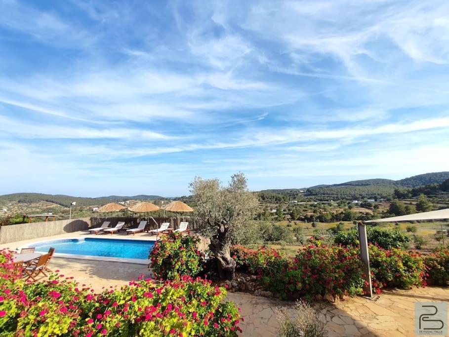 Casa Can Lluc Con Piscina, Jardin Y Vista Al Campo Sant Miquel De Balansat Exterior photo