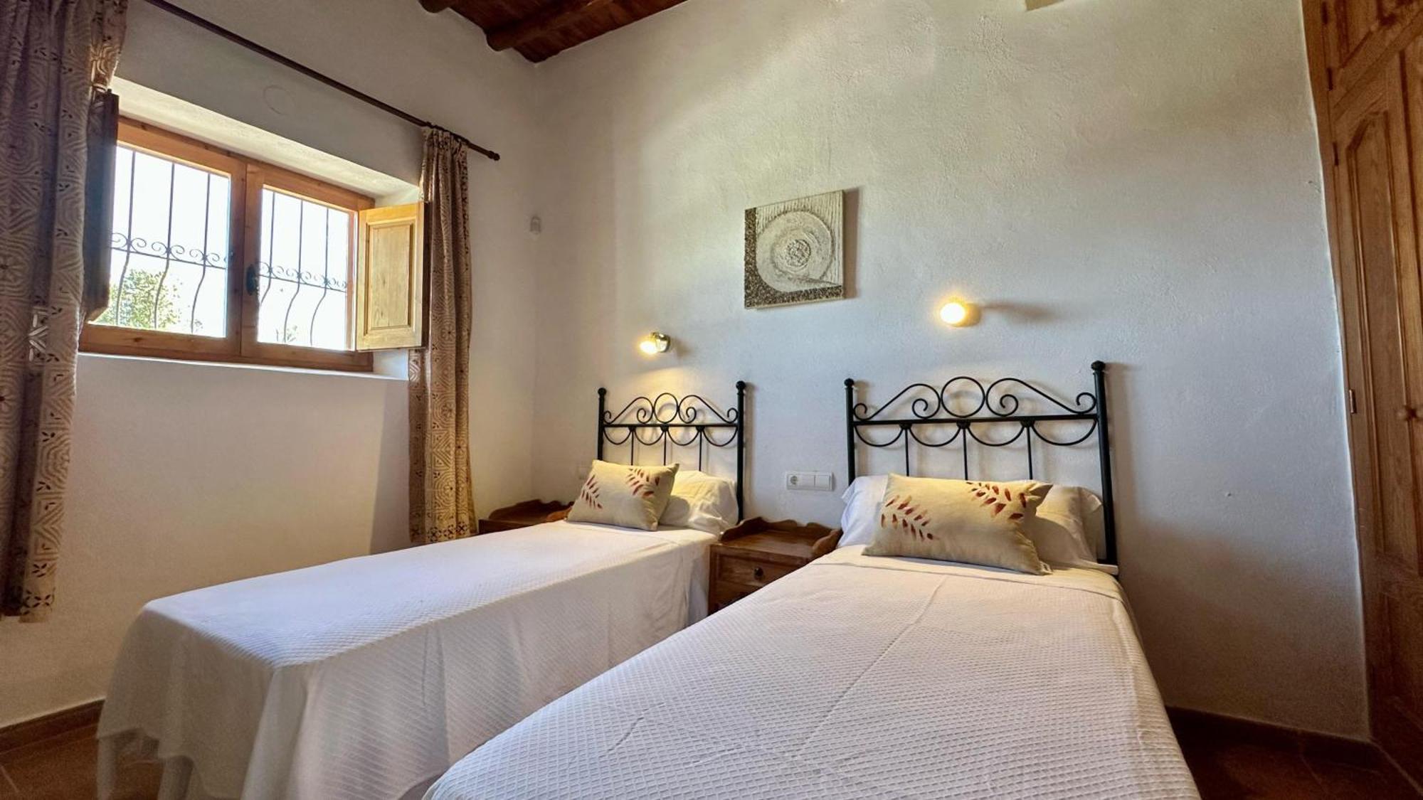 Casa Can Lluc Con Piscina, Jardin Y Vista Al Campo Sant Miquel De Balansat Exterior photo
